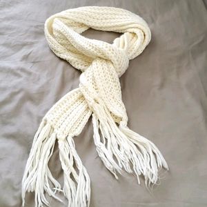 Elegant wool long Scarf